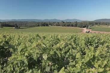 پانسیون Chateau Les Crostes