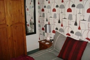 پانسیون Esklet Guest House