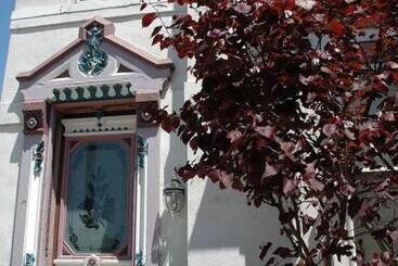 پانسیون Inn Port D Vino