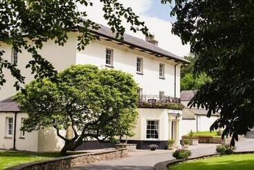 پانسیون Portclew House