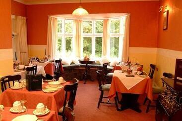 پانسیون Rosedene Guesthouse