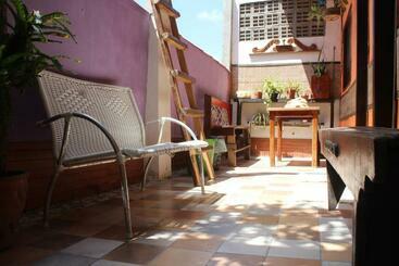 Rosário Temporada Hostel ,rua Ilma Cunha 241 Olinda  Pe