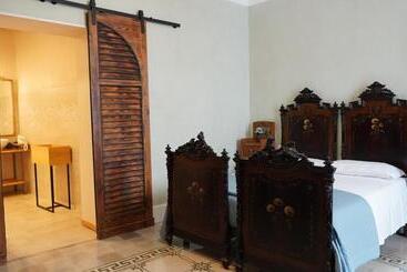 تختخواب و صبحانه Baglio Sant’angelo