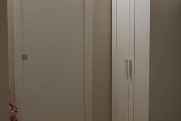 تختخواب و صبحانه Room 369