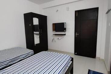 هتل Alohaa Homestel