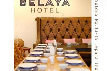 هتل Belaya