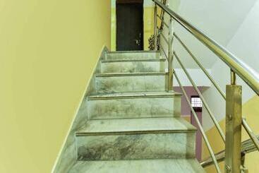 هتل Flagship Stay Inn