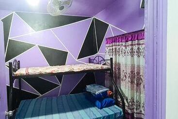 هتل Yuzon Bedspace Transient Home & Staycation