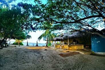 Mamas Lagoon Hostel