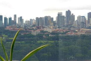 پانسیون Eton Baypark Manila. By Tripleview