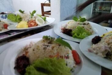 پانسیون Sun Ray Rest House