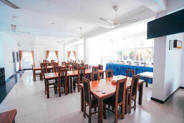 پانسیون Sun Ray Rest House