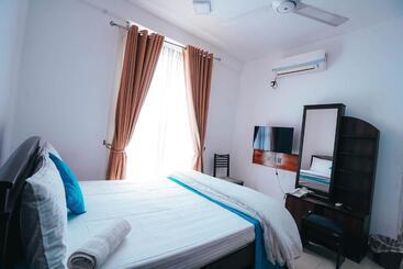 پانسیون Sun Ray Rest House