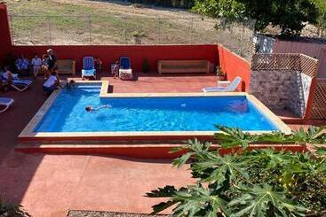 پانسیون Villa Kiki Ensenada
