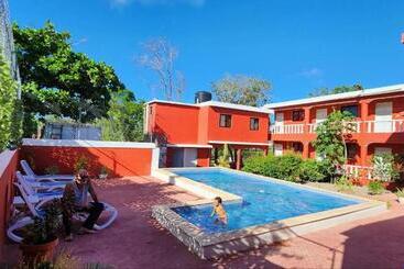 پانسیون Villa Kiki Ensenada