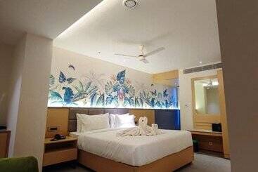 Signature Hotels