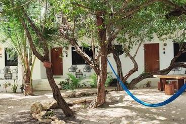 Valentina Holbox