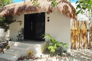 Valentina Holbox