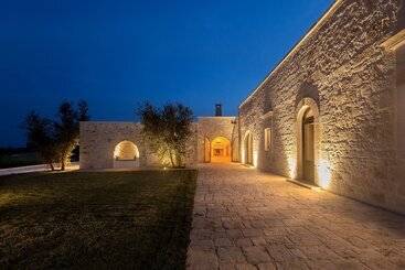 تختخواب و صبحانه Ddò Relais Di Puglia
