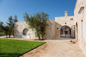 تختخواب و صبحانه Ddò Relais Di Puglia