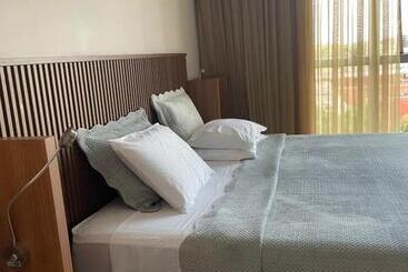 Jade Hotel Brasília Suite Flat Particular