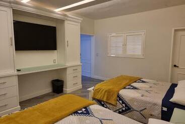 هتل Casa Escamela Suites Privadas