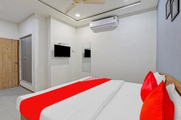Super Hotel O King S Land