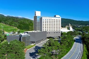 هتل Phoenix Resort Pyeongchang