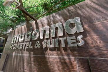 هتل Madonna Hometel And Suites