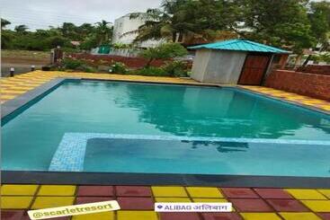 בית מלון כפרי Scarlet Resort Alibag