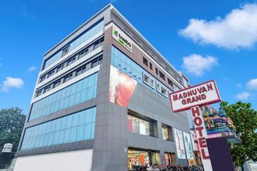 هتل Treebo Madhuvan Grand