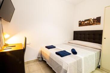 پانسیون Cubo S Dreams Alhaurin Room 4