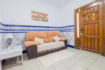 پانسیون Cubo S Dreams Alhaurin Room 4