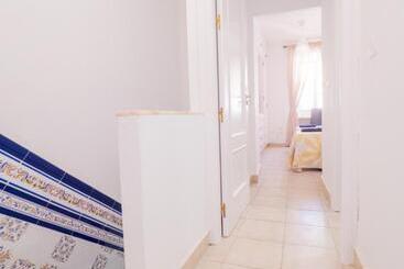 پانسیون Cubo S Dreams Alhaurin Room 4