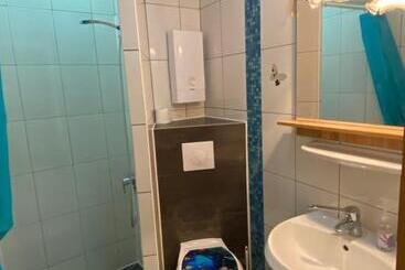 پانسیون Gelsenkirchen Am Flöz