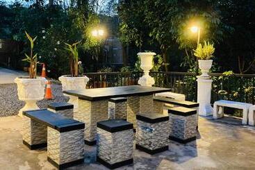 پانسیون Lemoon House Khaoyai