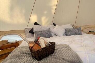 Hostel Flakos