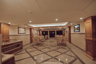 酒店 Clarks Inn Express , Dehradun