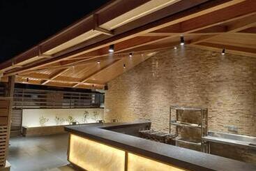 בית מלון כפרי Clarks Inn Express , Dehradun