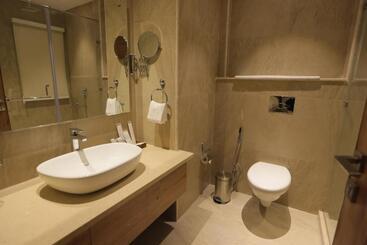 酒店 Clarks Inn Express , Dehradun