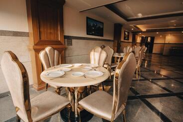 酒店 Clarks Inn Express , Dehradun