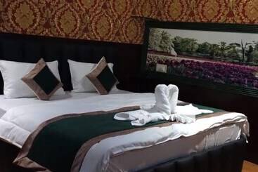هتل Darussalam Restaurant And Inn