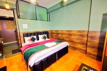 هتل Darussalam Restaurant And Inn