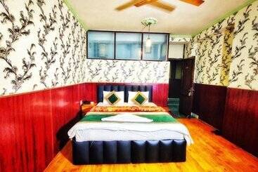 هتل Darussalam Restaurant And Inn