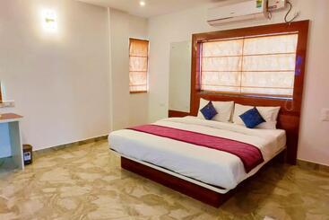 هتل Keerthis Royal Suites Kempegowda International Airport