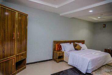 Prinaj Hotel & Resort