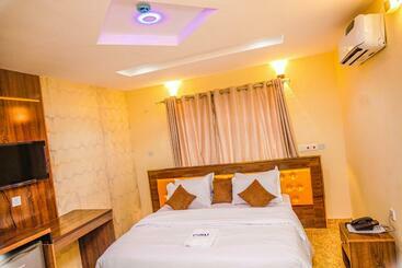 Prinaj Hotel & Resort
