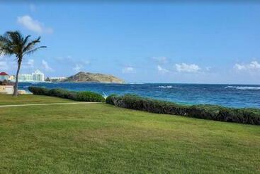 هتل Stay On The Beach In Saint Maarten 3br Condo Sleeps 8