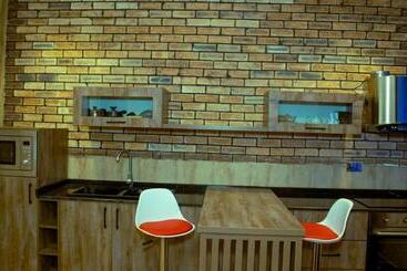 هتل Tn Max Luxury Home