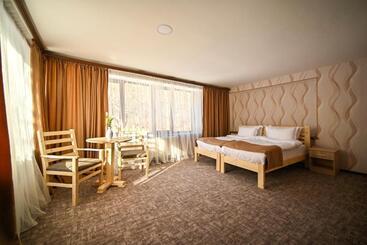 Kompozitor Hotel Dilijan